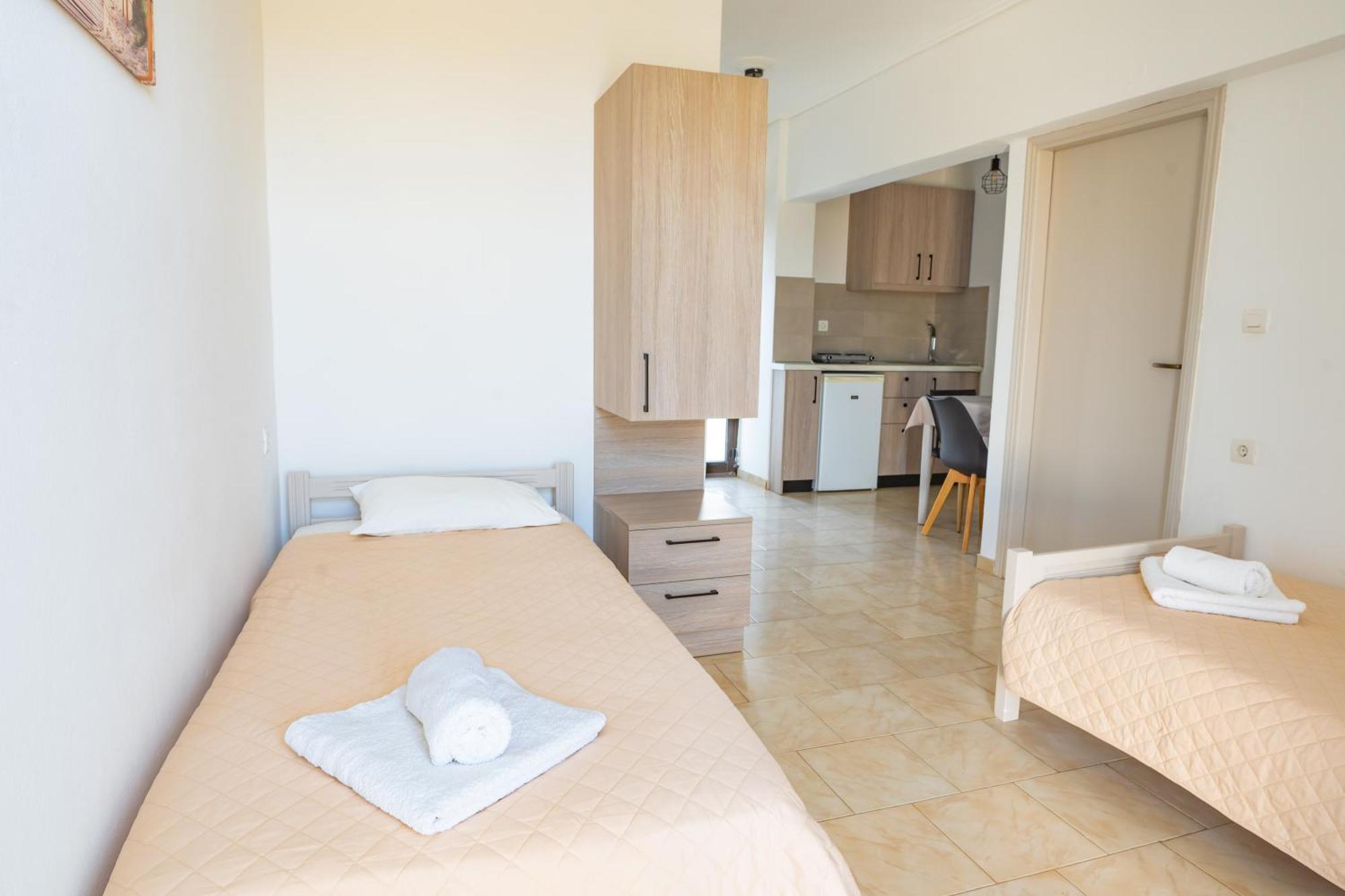 Anthia Apartments Marmari  Exterior foto