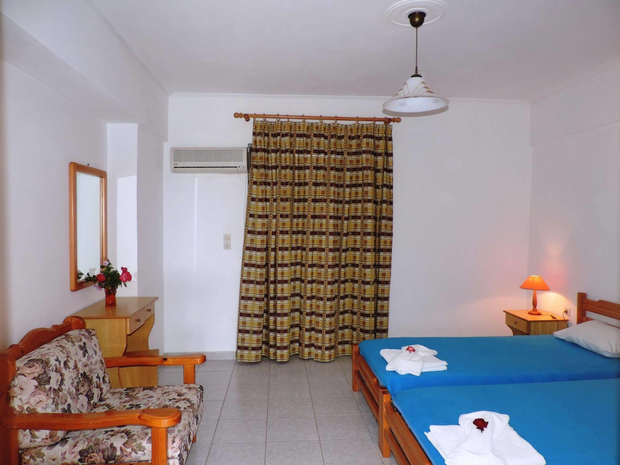 Anthia Apartments Marmari  Exterior foto
